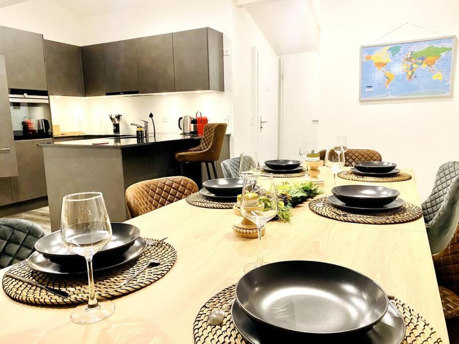 Unique Penthouse With Gallery And Mountain View 坎德施泰格 外观 照片