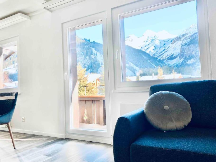 Unique Penthouse With Gallery And Mountain View 坎德施泰格 外观 照片
