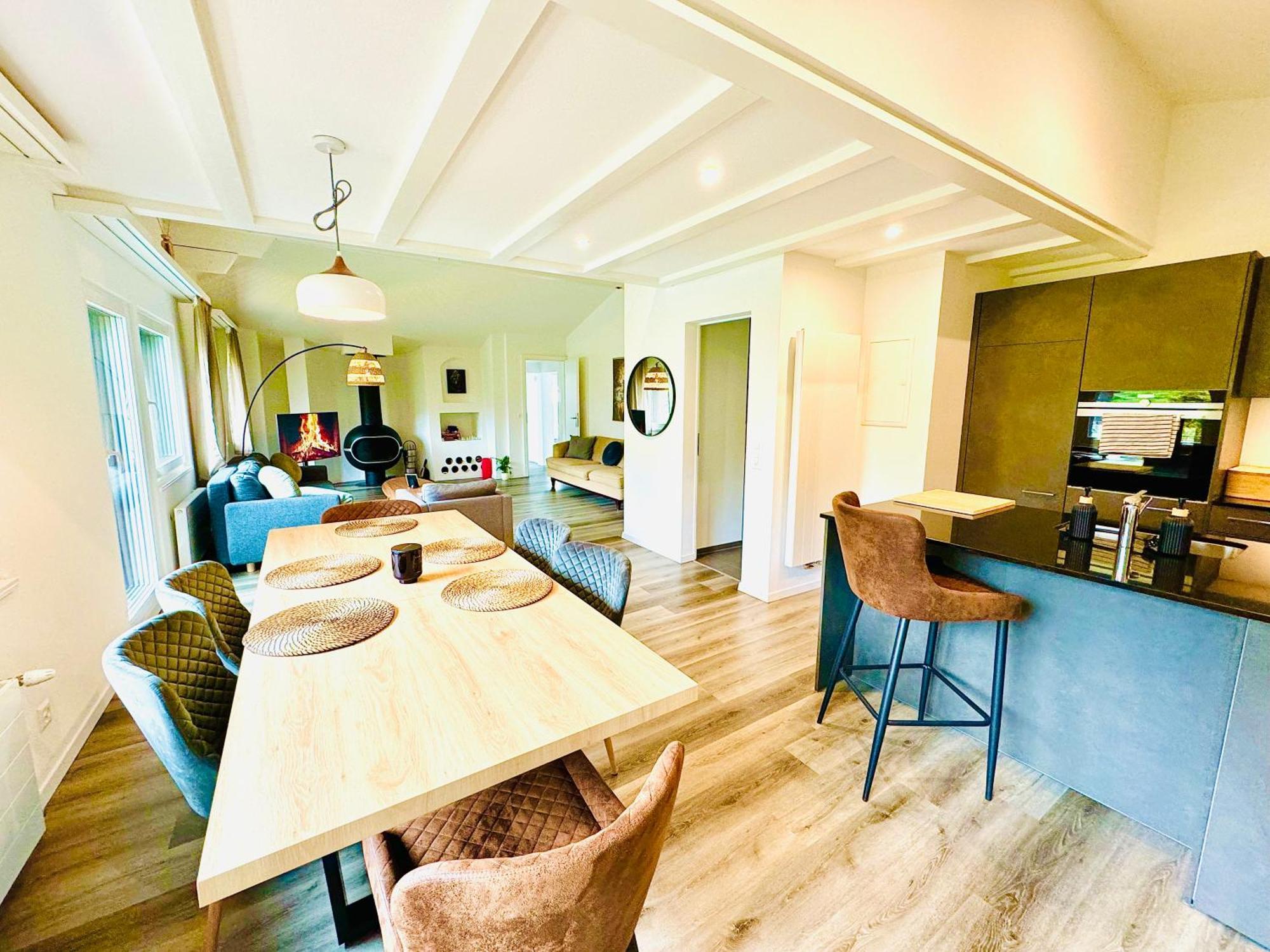 Unique Penthouse With Gallery And Mountain View 坎德施泰格 外观 照片