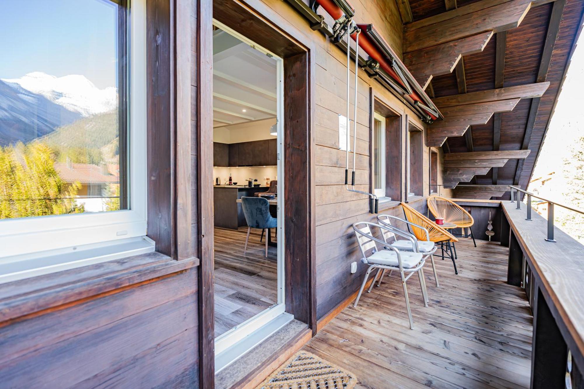 Unique Penthouse With Gallery And Mountain View 坎德施泰格 外观 照片