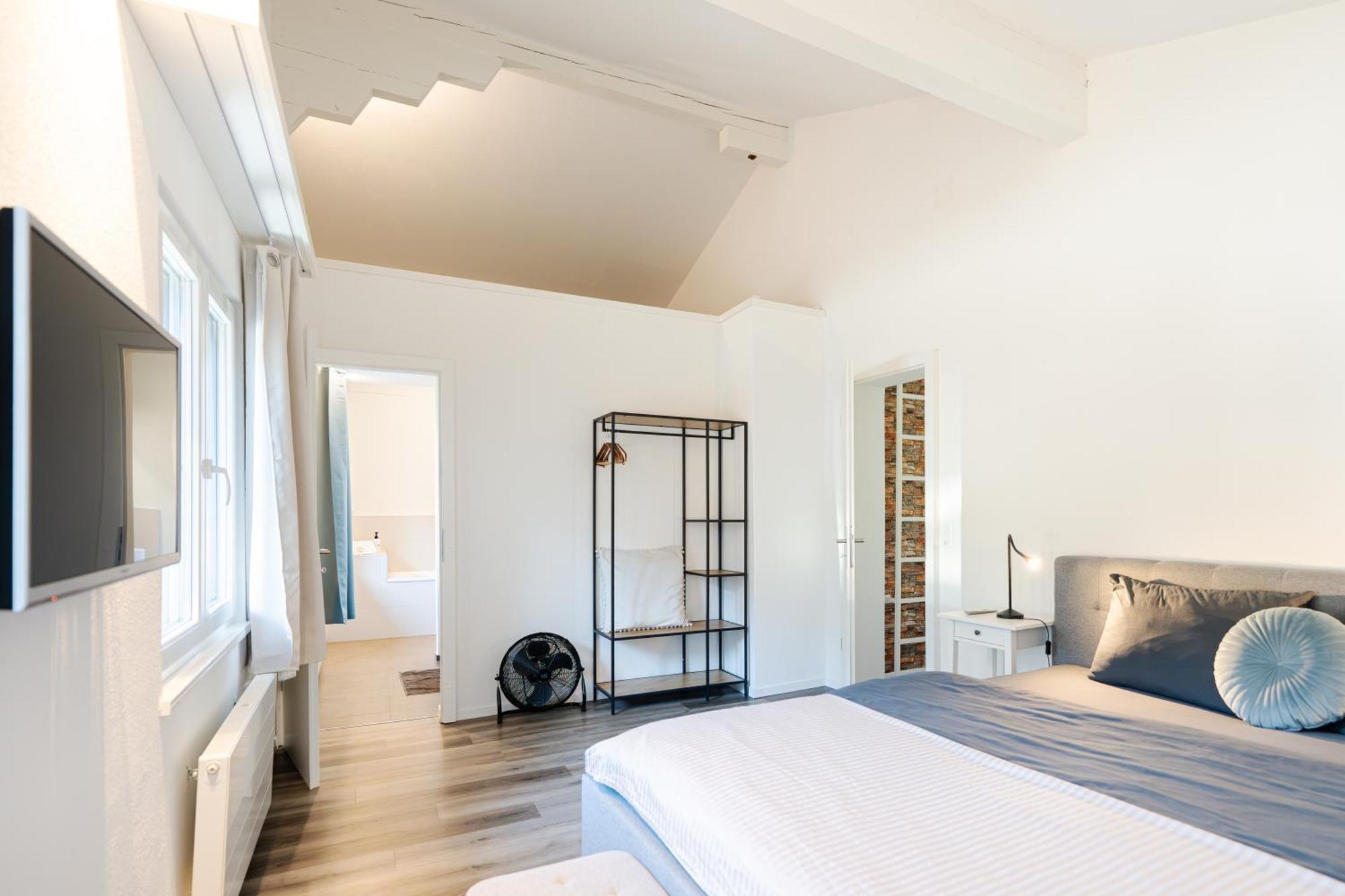 Unique Penthouse With Gallery And Mountain View 坎德施泰格 外观 照片