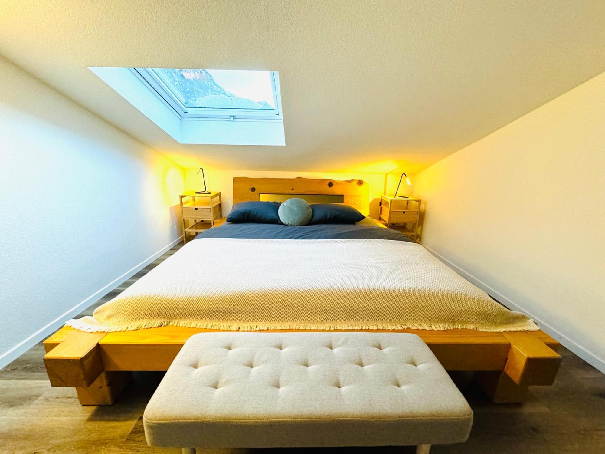 Unique Penthouse With Gallery And Mountain View 坎德施泰格 外观 照片